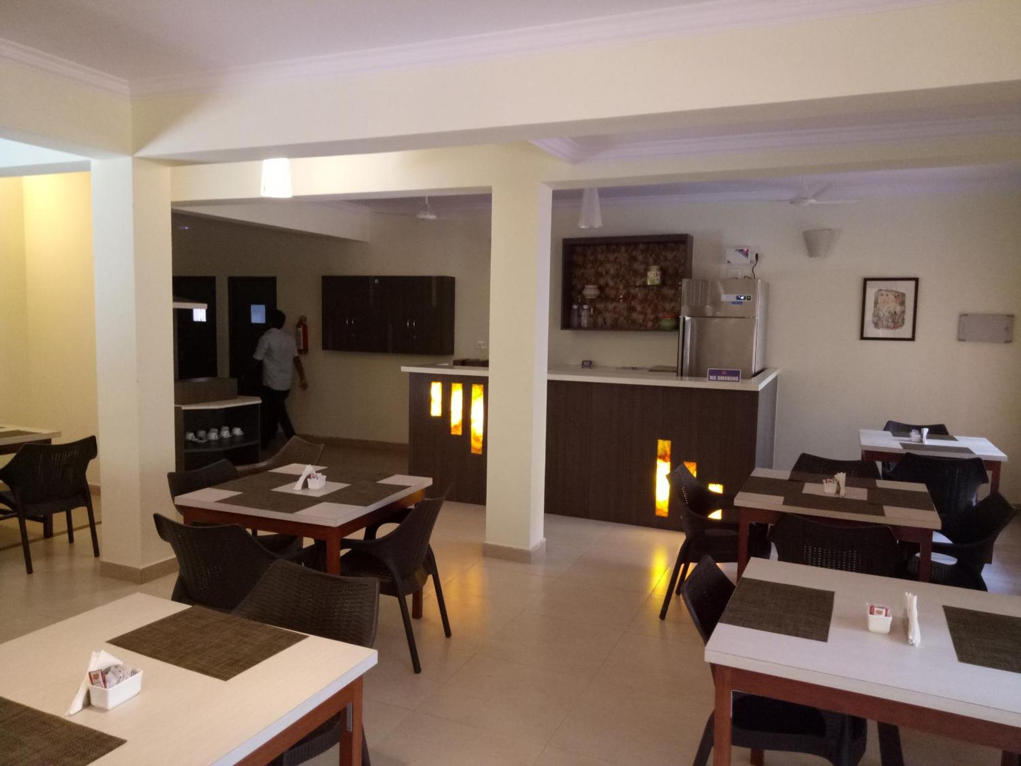 The Majorda Pristinne Hotel Ngoại thất bức ảnh