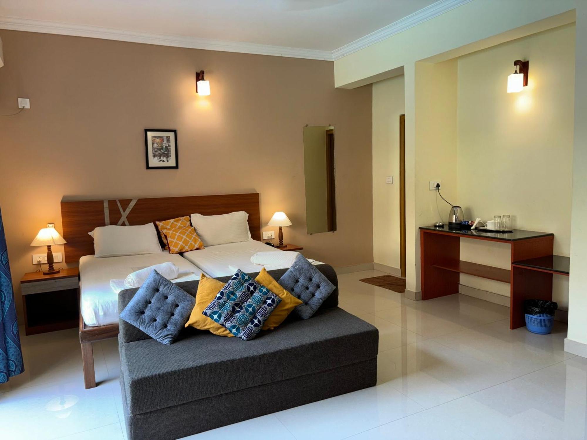 The Majorda Pristinne Hotel Ngoại thất bức ảnh